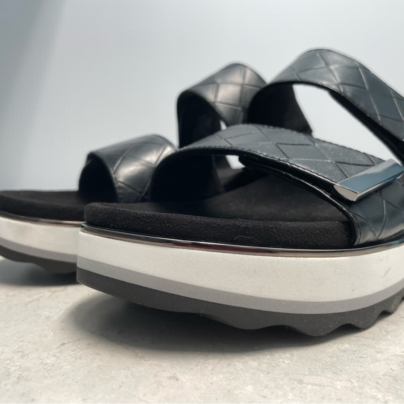 Vionic Women's Sandals Size 9.5 Brandi Platform Like New - Picture 5 of 16